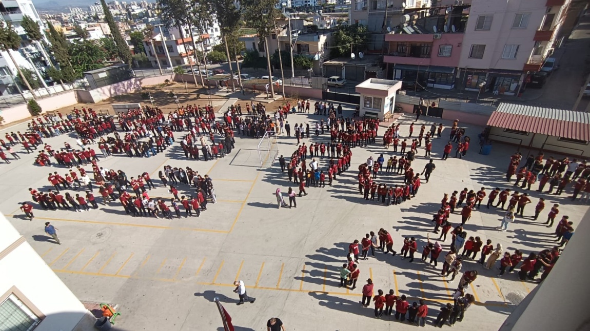 Mersin 19 Mayıs Ortaokulu Deprem Tatbikatı