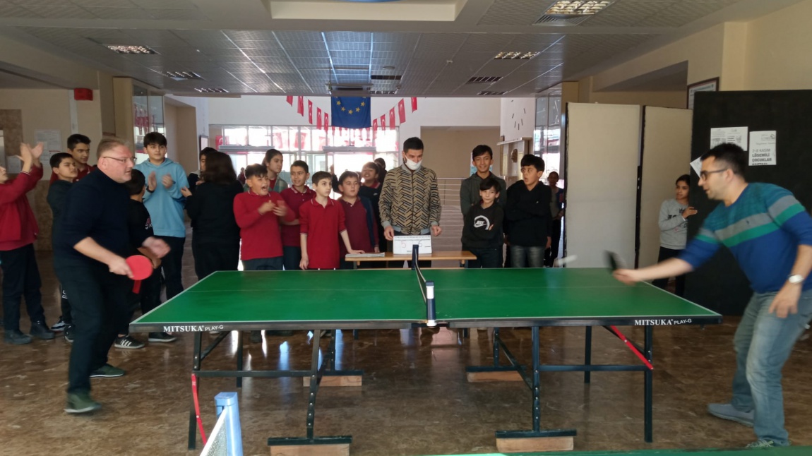 Mersin 19 Mayıs Ortaokulu Öğretmener arası Masa Tenisi Turnuvası